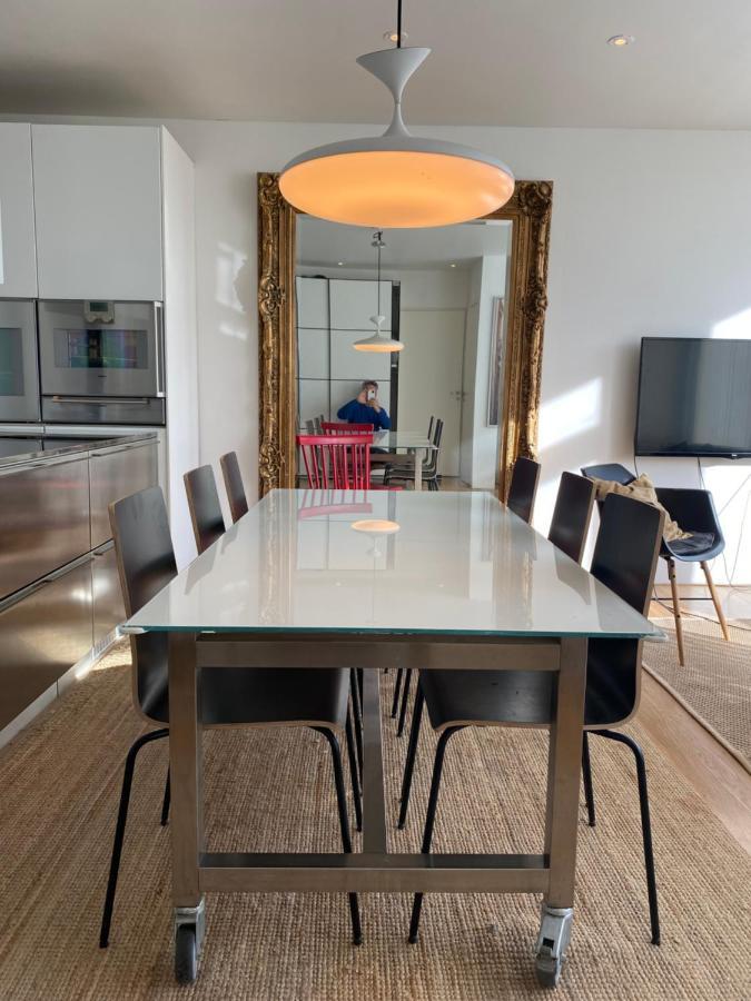 Exclusive 2 Level Etage Next To Arlanda-City Metro สต็อกโฮล์ม ภายนอก รูปภาพ